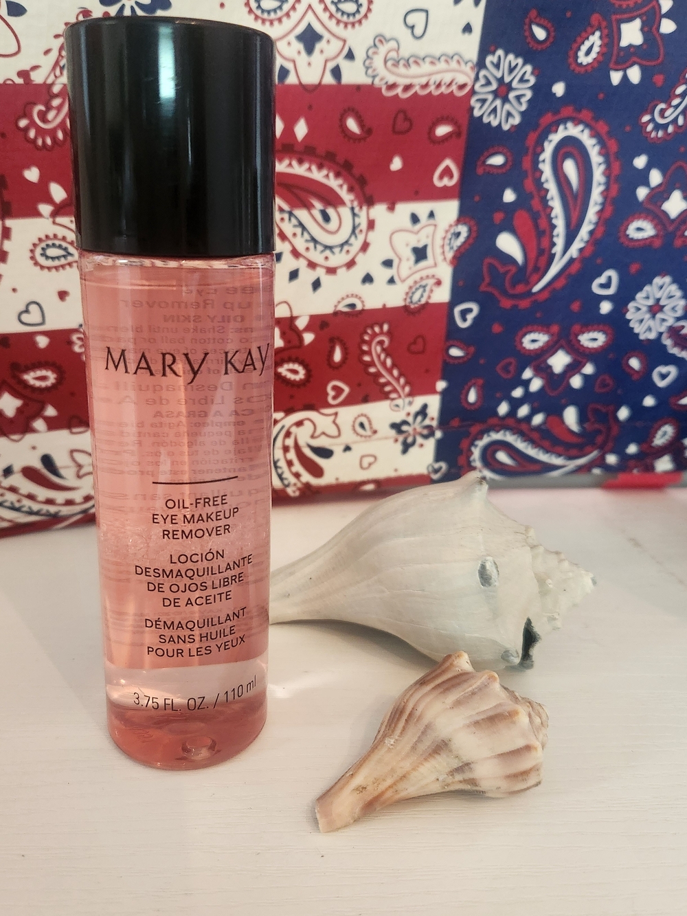 Mary Kay Oil-Free Eye Makeup Remover Pink Bottle with Black Cap
